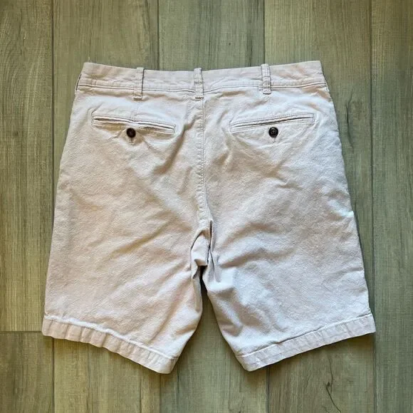 Express stretch shorts pink. Size 31 waist - Picture 4 of 4